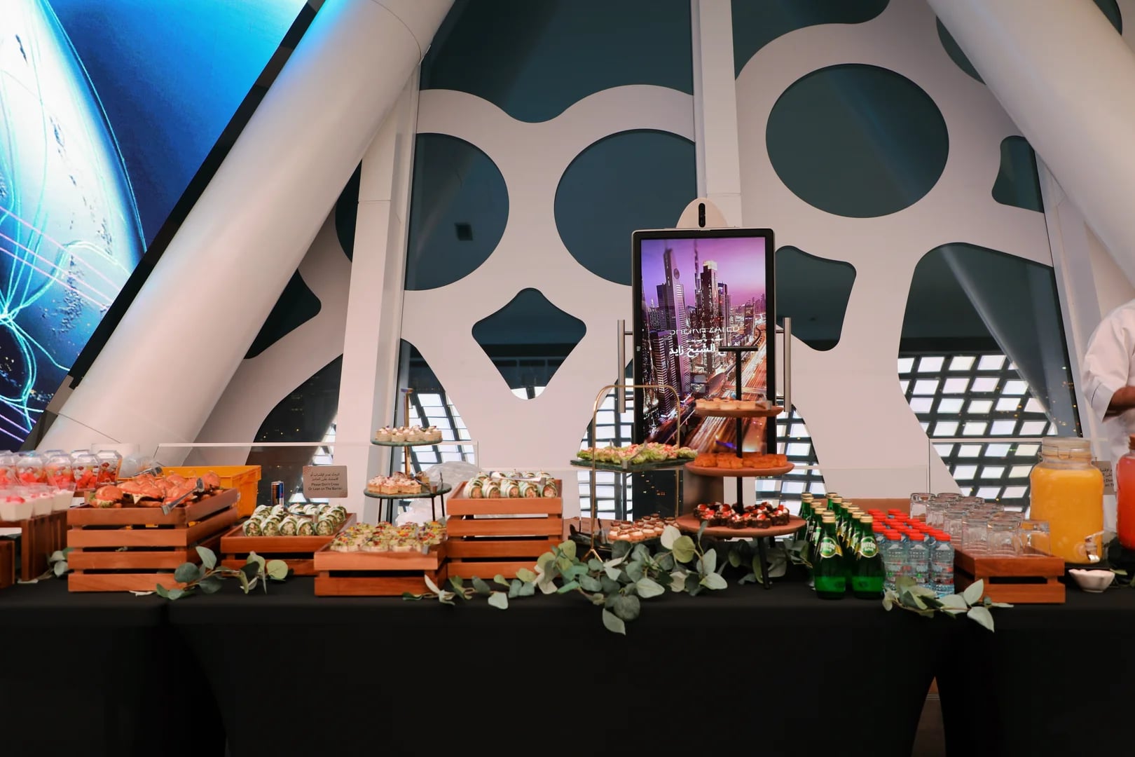 Beautifully presented corporate canapés for business catering